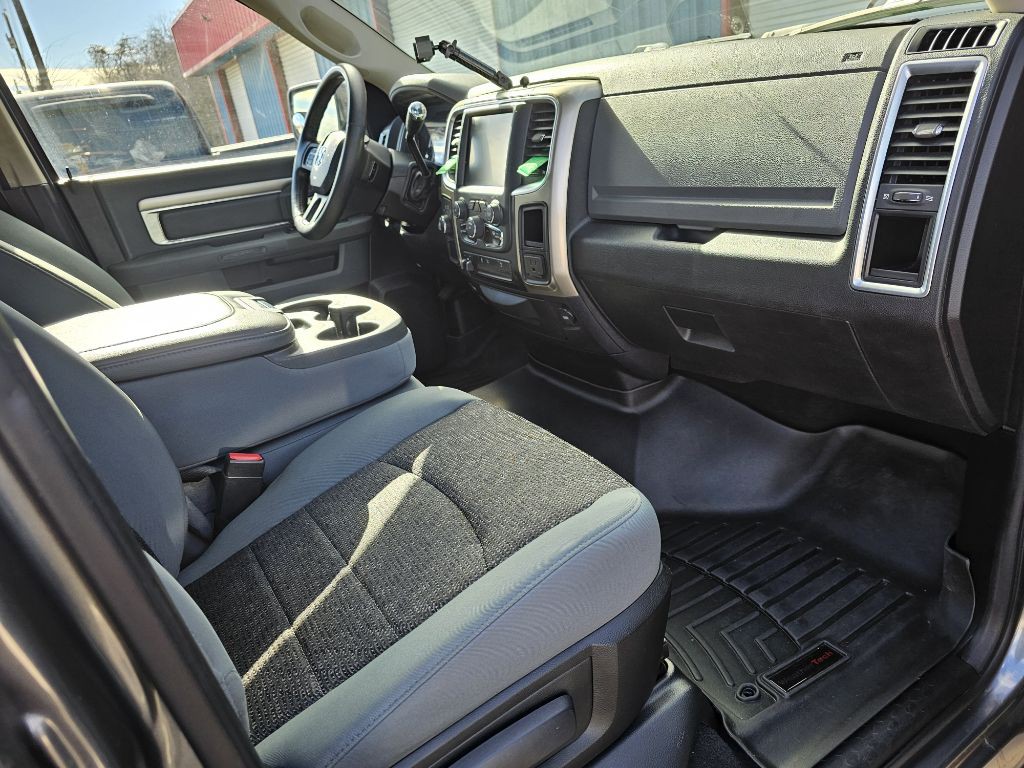 2013 RAM 1500 Image 19