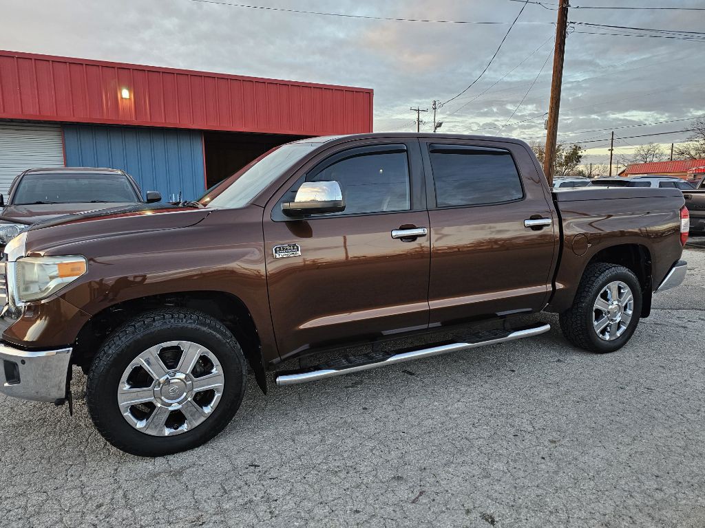 2015 Toyota Tundra Image 4