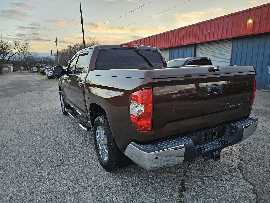 2015 Toyota Tundra Image 23