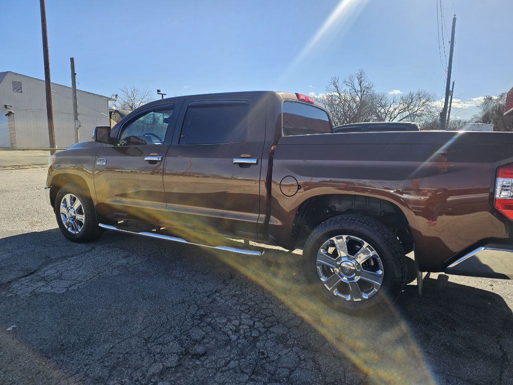 2015 Toyota Tundra Image 31
