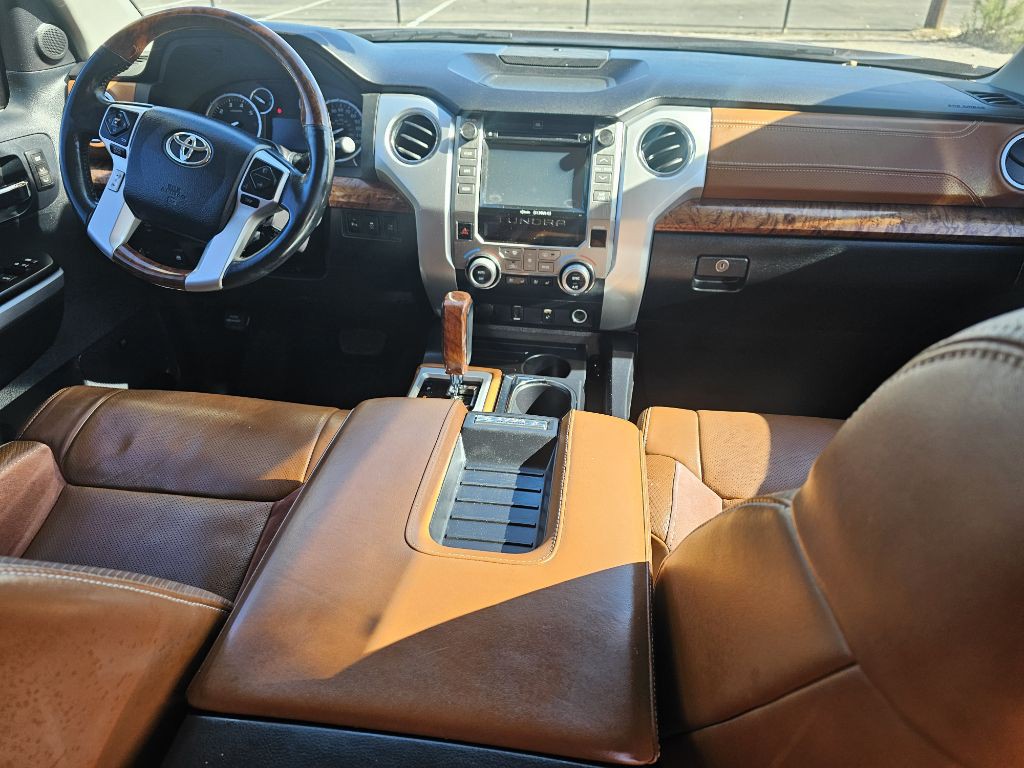 2015 Toyota Tundra Image 26