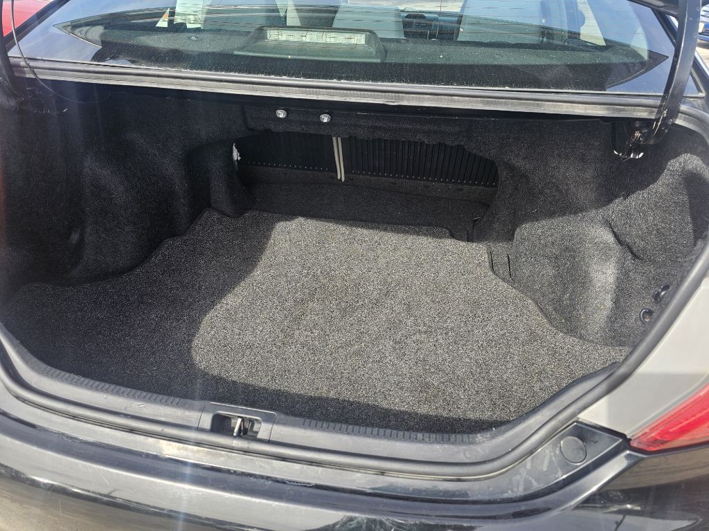 2014 Toyota Camry Image 13