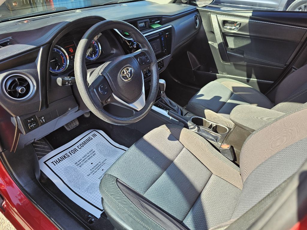 2017 Toyota Corolla Image 14