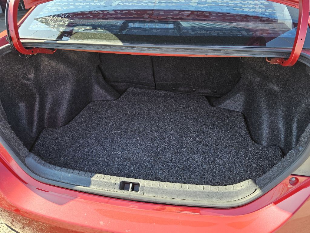 2017 Toyota Corolla Image 20