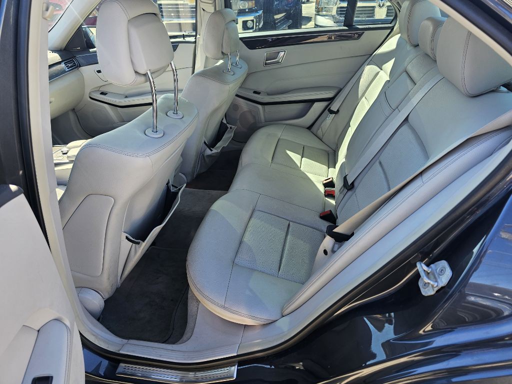 2014 Mercedes-Benz E-Class Image 11
