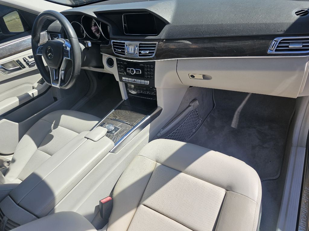 2014 Mercedes-Benz E-Class Image 19