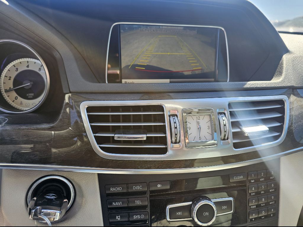 2014 Mercedes-Benz E-Class Image 20