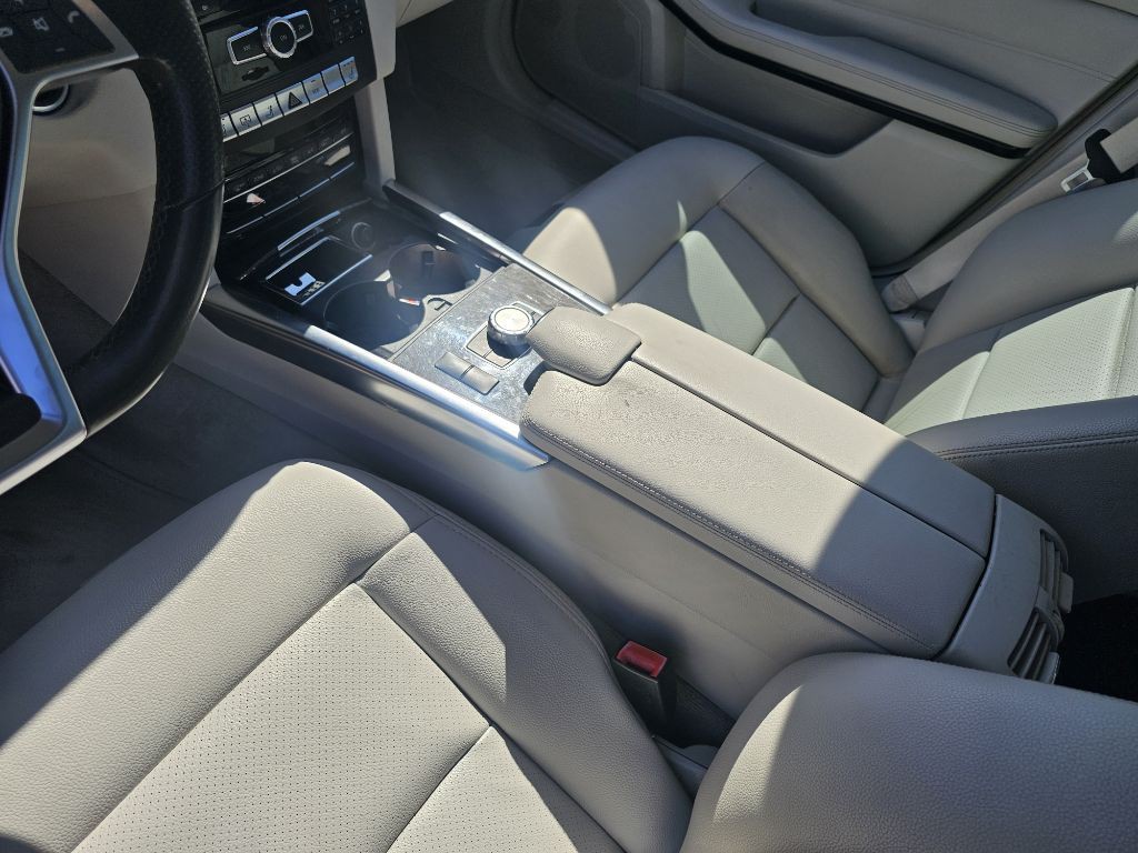 2014 Mercedes-Benz E-Class Image 23