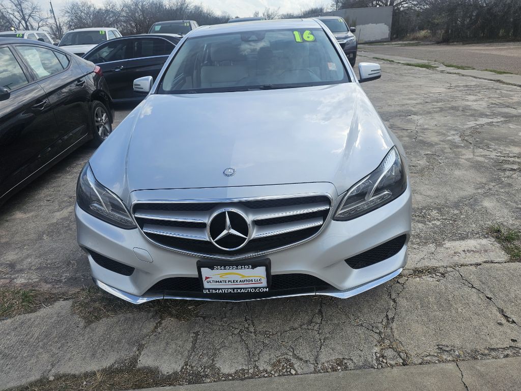 2016 Mercedes-Benz E-Class Image 4