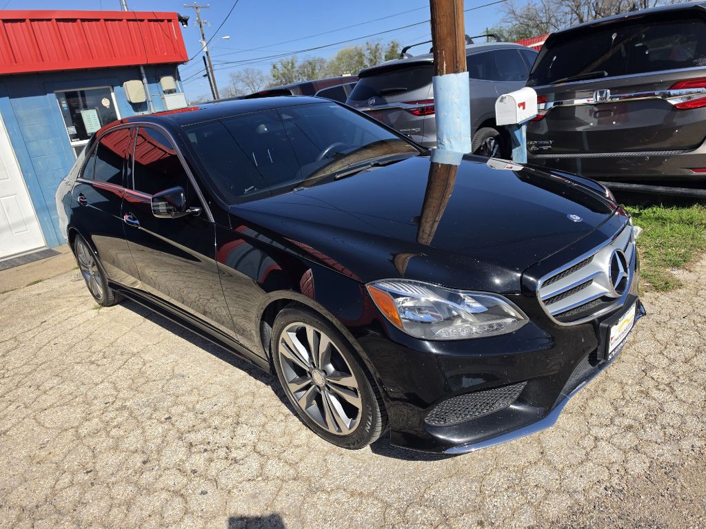 2015 Mercedes-Benz E-Class Image 2