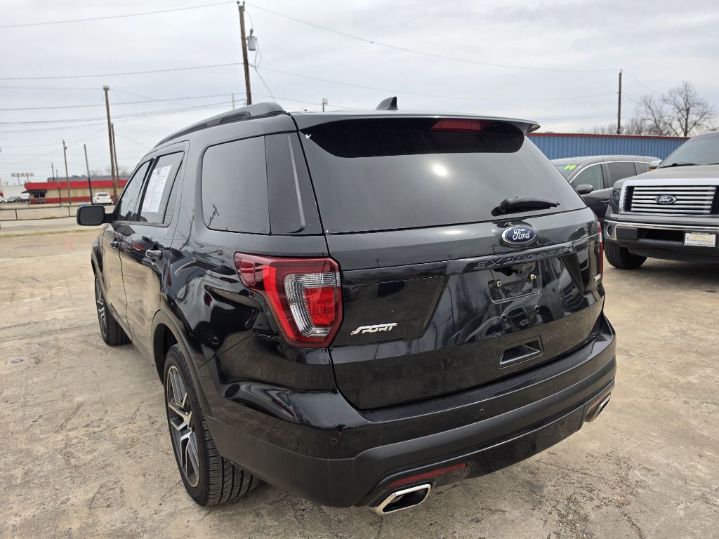 2016 Ford Explorer Image 5