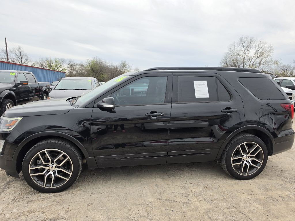 2016 Ford Explorer Image 9