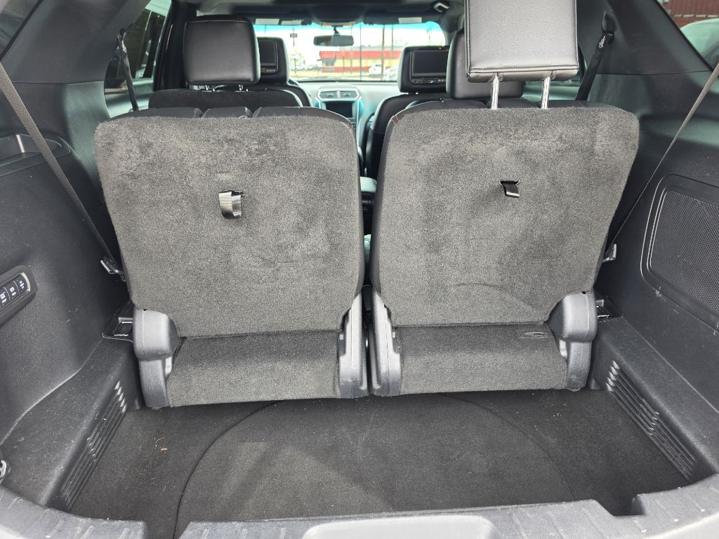 2016 Ford Explorer Image 12