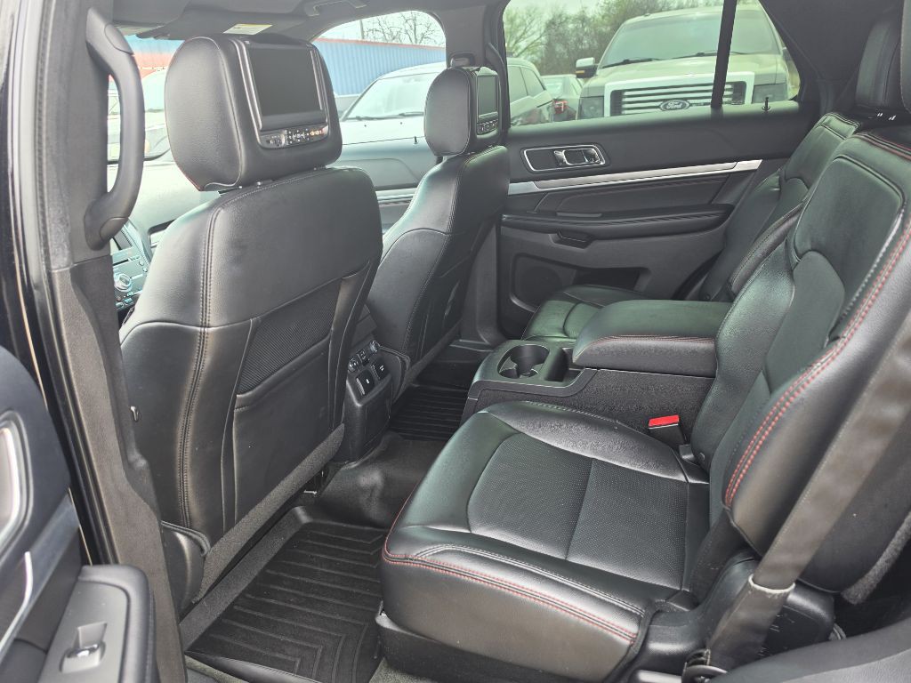 2016 Ford Explorer Image 19