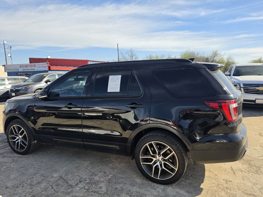 2016 Ford Explorer Image 26