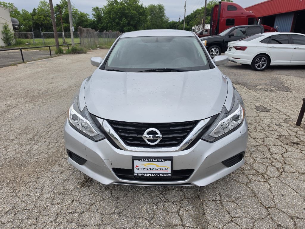 2018 Nissan Altima Image 1