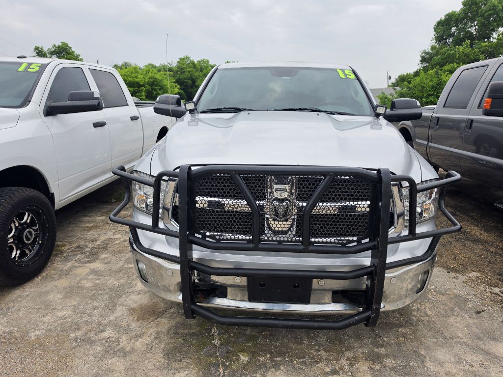2015 RAM 1500 Image 2