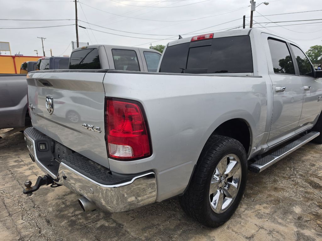 2015 RAM 1500 Image 5