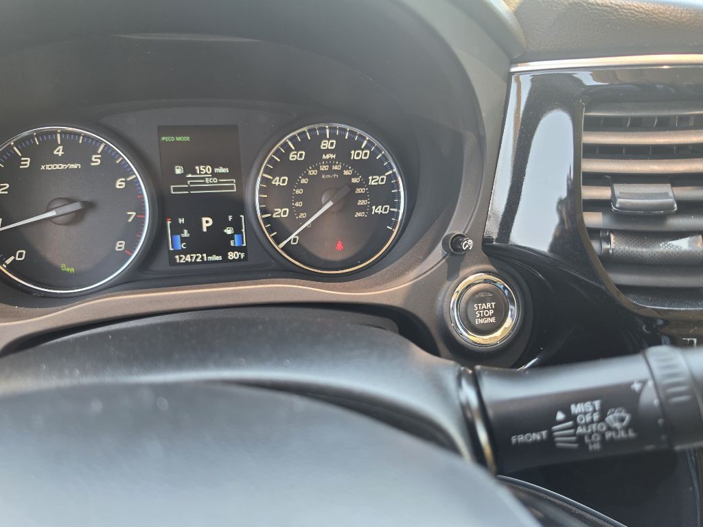 2018 Mitsubishi Outlander Image 27
