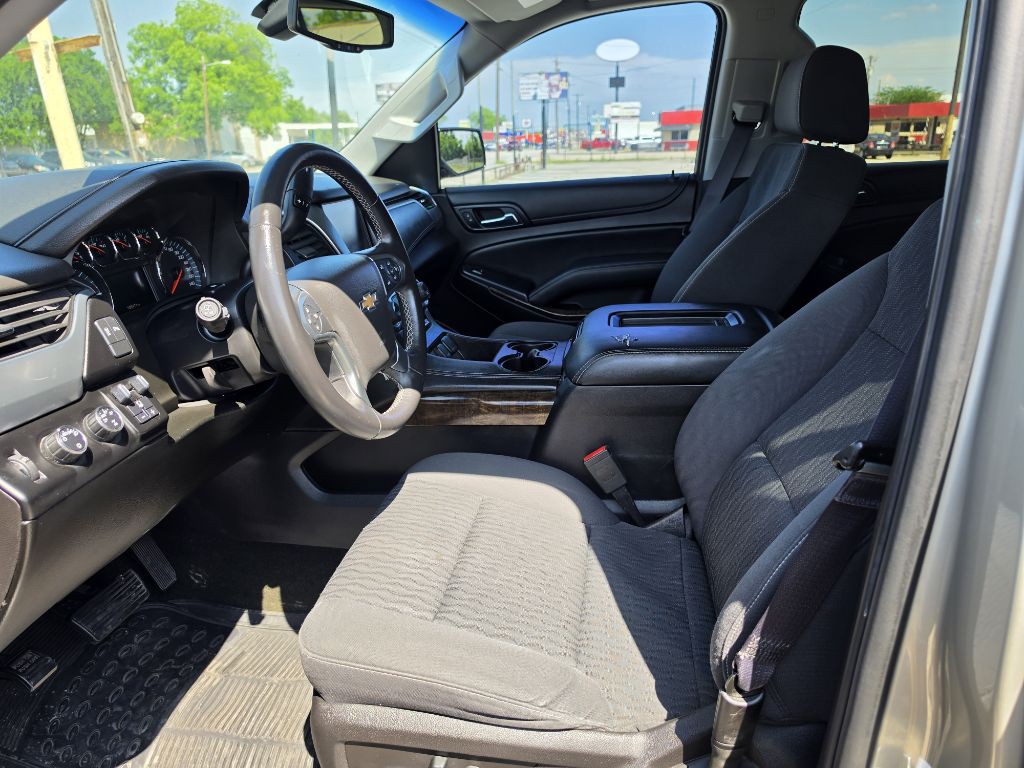 2016 Chevrolet Tahoe Image 10
