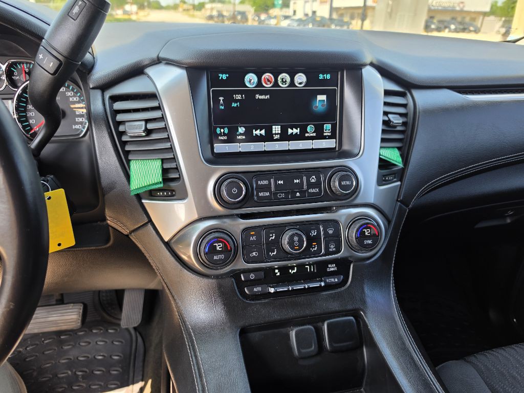 2016 Chevrolet Tahoe Image 18