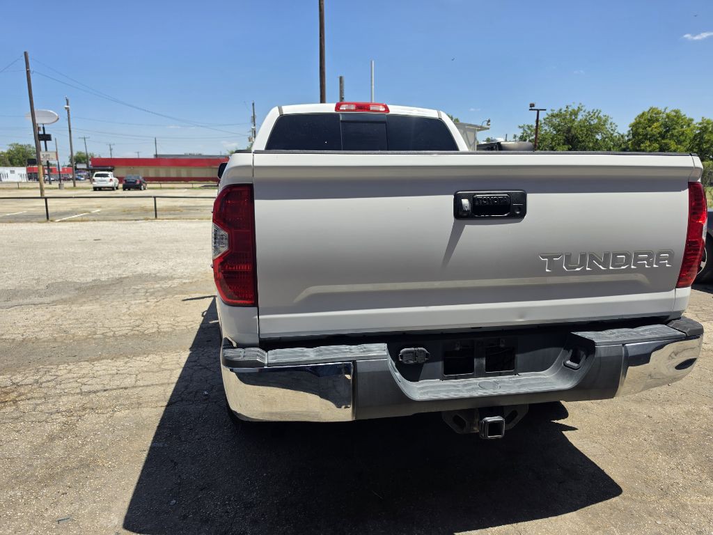 2014 Toyota Tundra Image 16