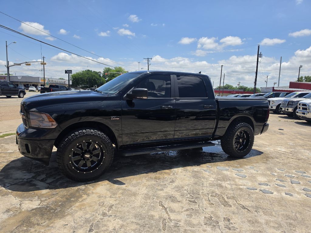 2019 RAM 1500 Image 3