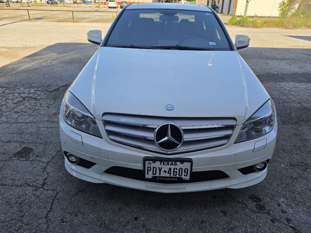 2008 Mercedes-Benz C-Class Image 2