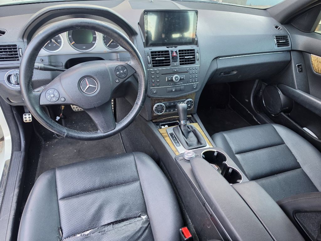 2008 Mercedes-Benz C-Class Image 10