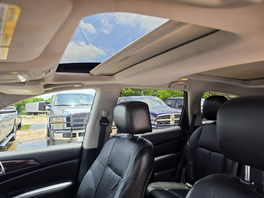 2014 Nissan Pathfinder Image 27