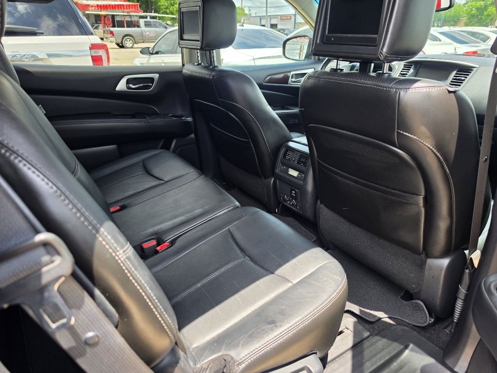 2014 Nissan Pathfinder Image 31