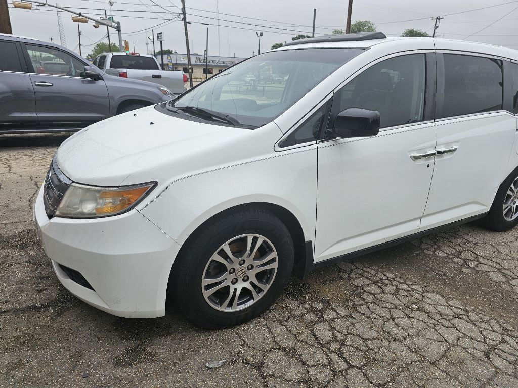 2012 Honda Odyssey Image 3