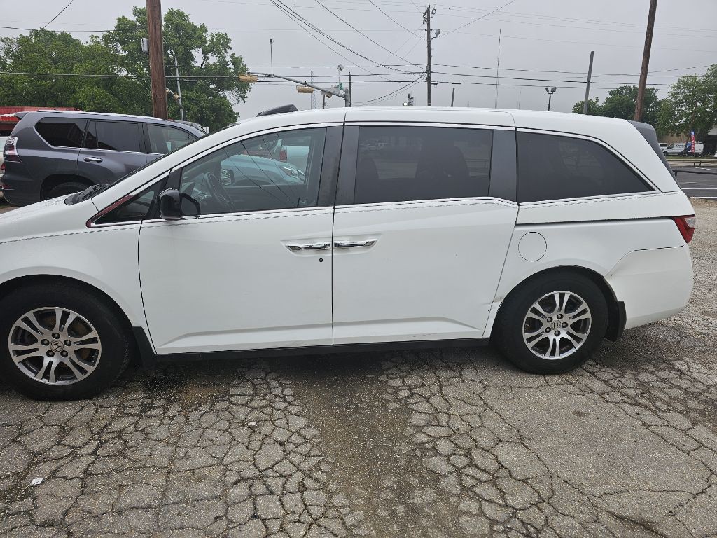 2012 Honda Odyssey Image 7
