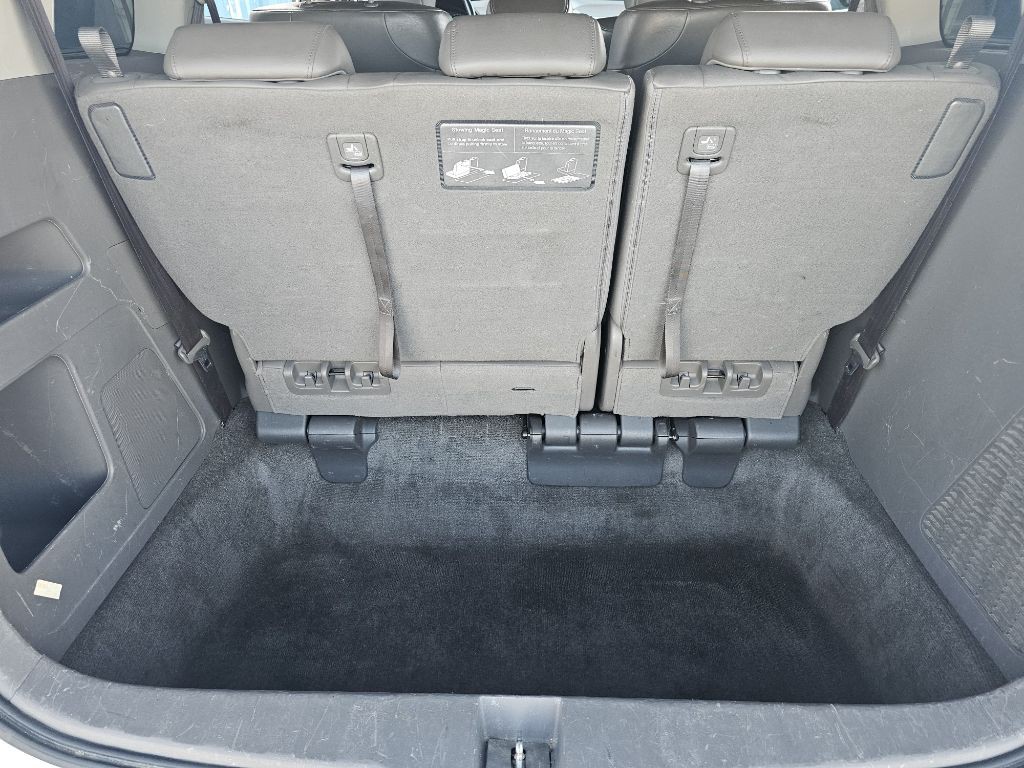 2012 Honda Odyssey Image 12