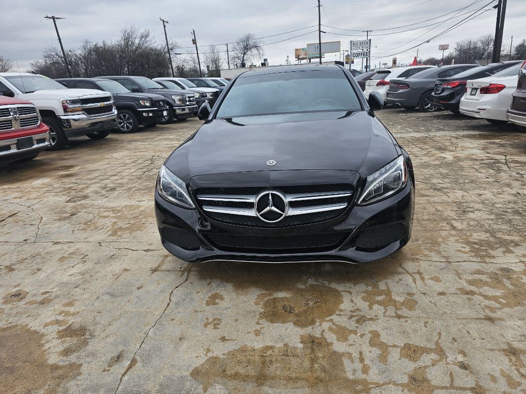2018 Mercedes-Benz C-Class Image 2