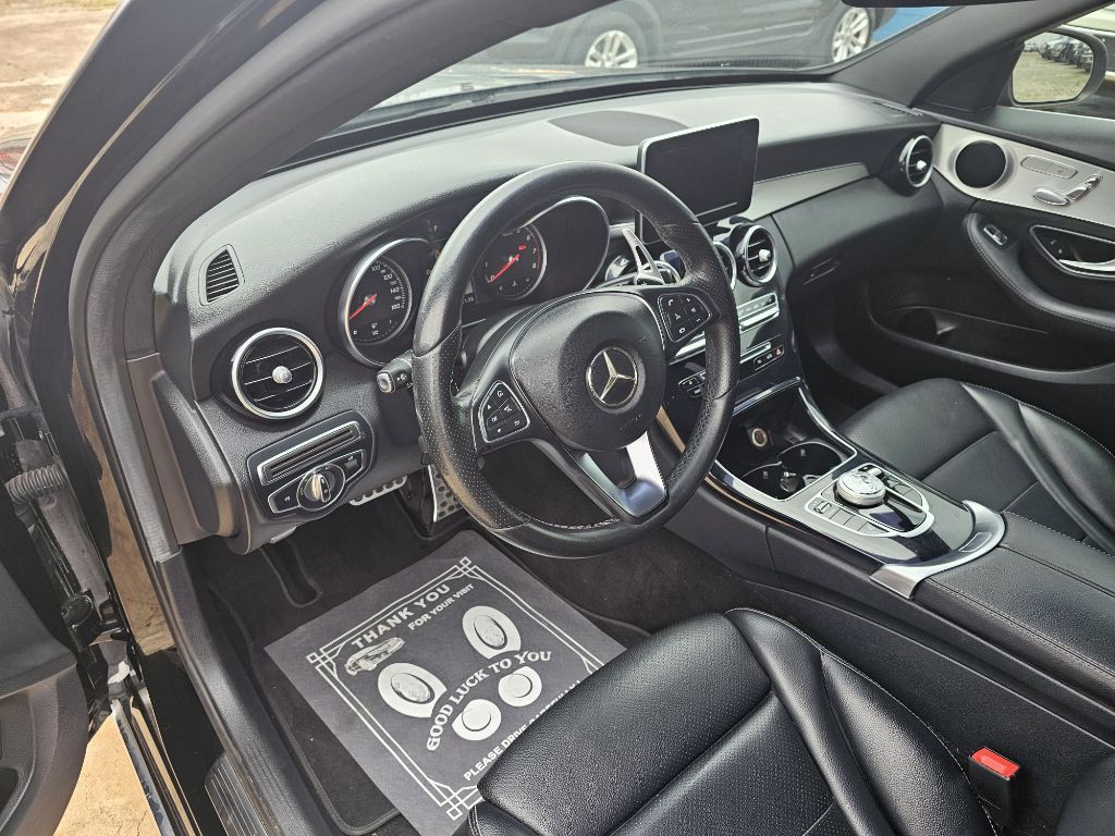 2018 Mercedes-Benz C-Class Image 12
