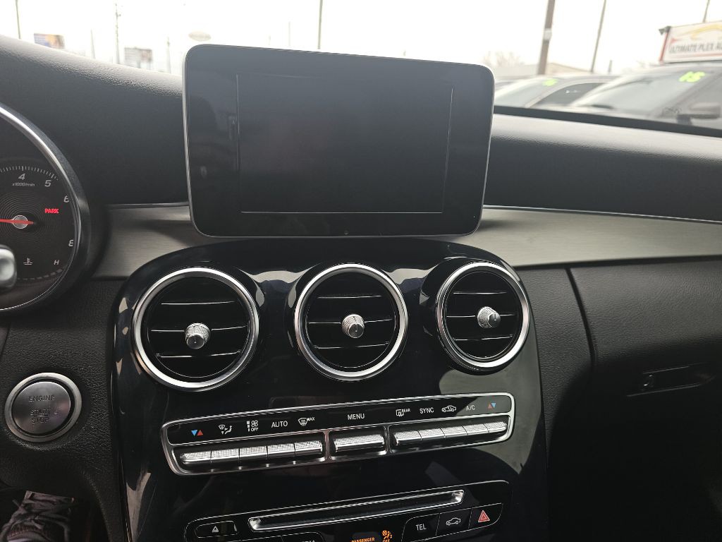 2018 Mercedes-Benz C-Class Image 19