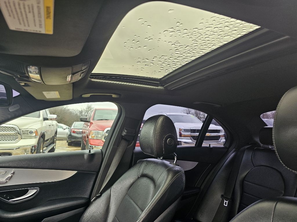 2018 Mercedes-Benz C-Class Image 20