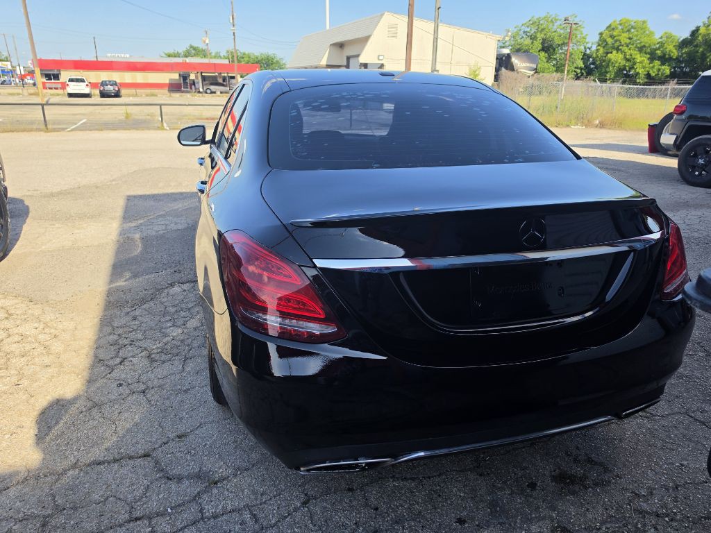 2018 Mercedes-Benz C-Class Image 31