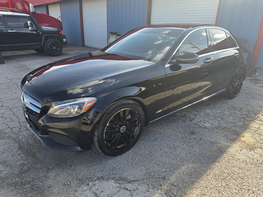 2018 Mercedes-Benz C-Class Image 32