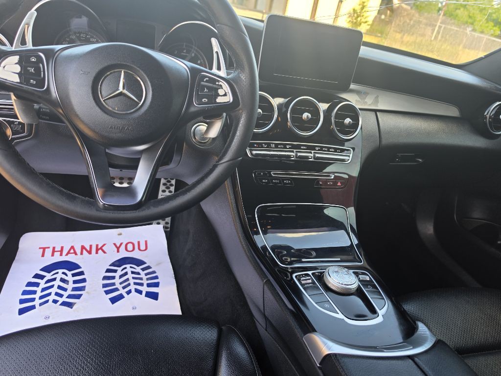 2018 Mercedes-Benz C-Class Image 35