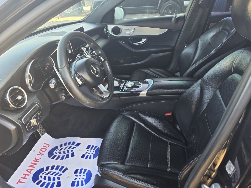 2018 Mercedes-Benz C-Class Image 36