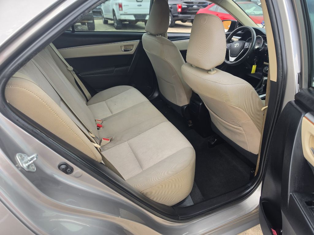 2014 Toyota Corolla Image 18