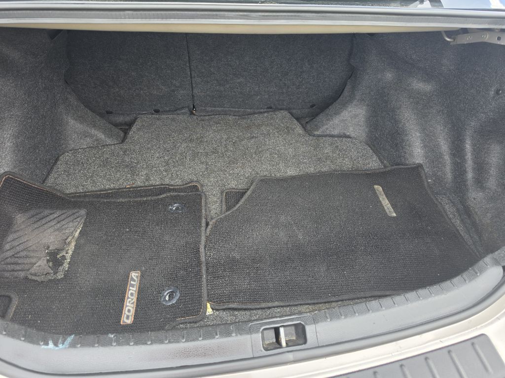 2014 Toyota Corolla Image 12