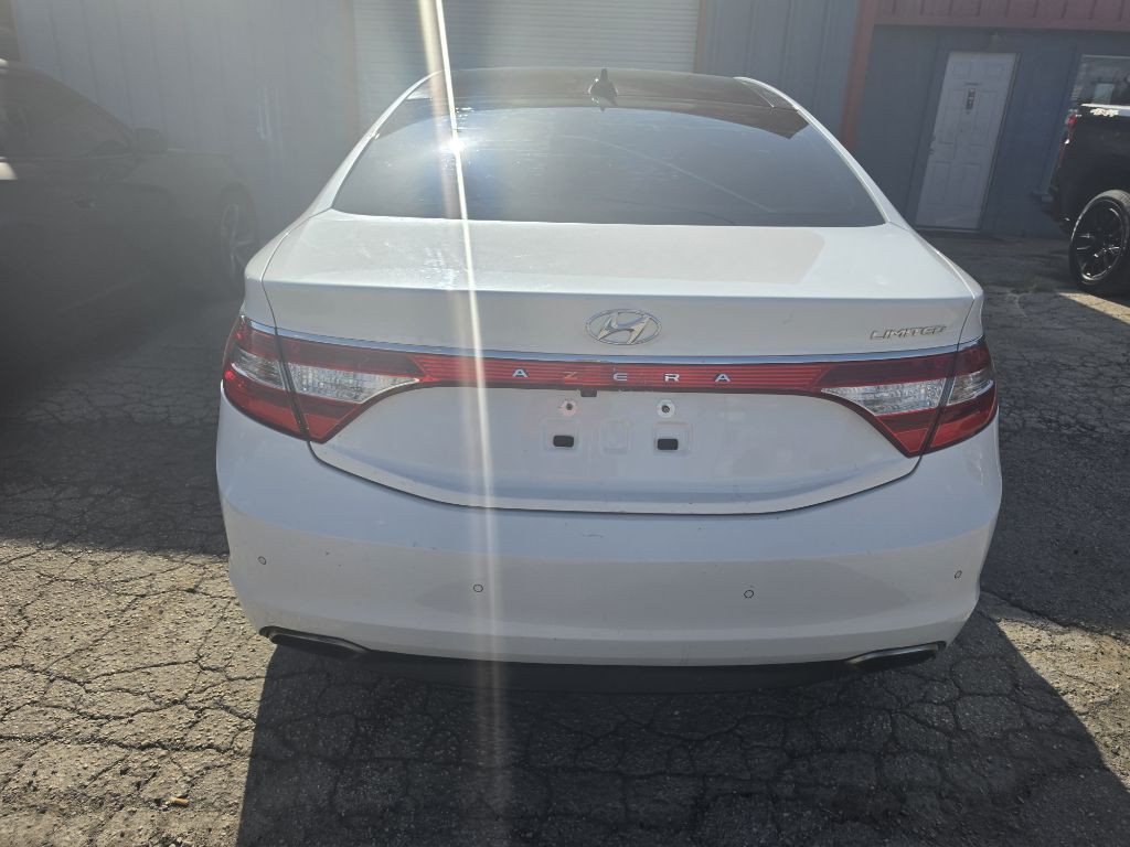 2017 Hyundai Azera Image 21