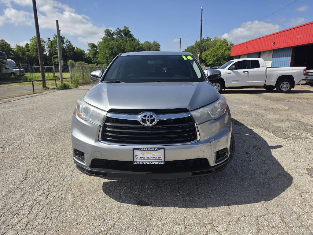 2016 Toyota Highlander Image 3