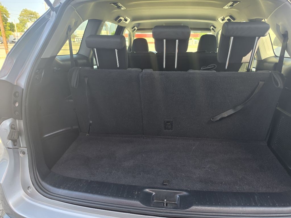 2016 Toyota Highlander Image 22