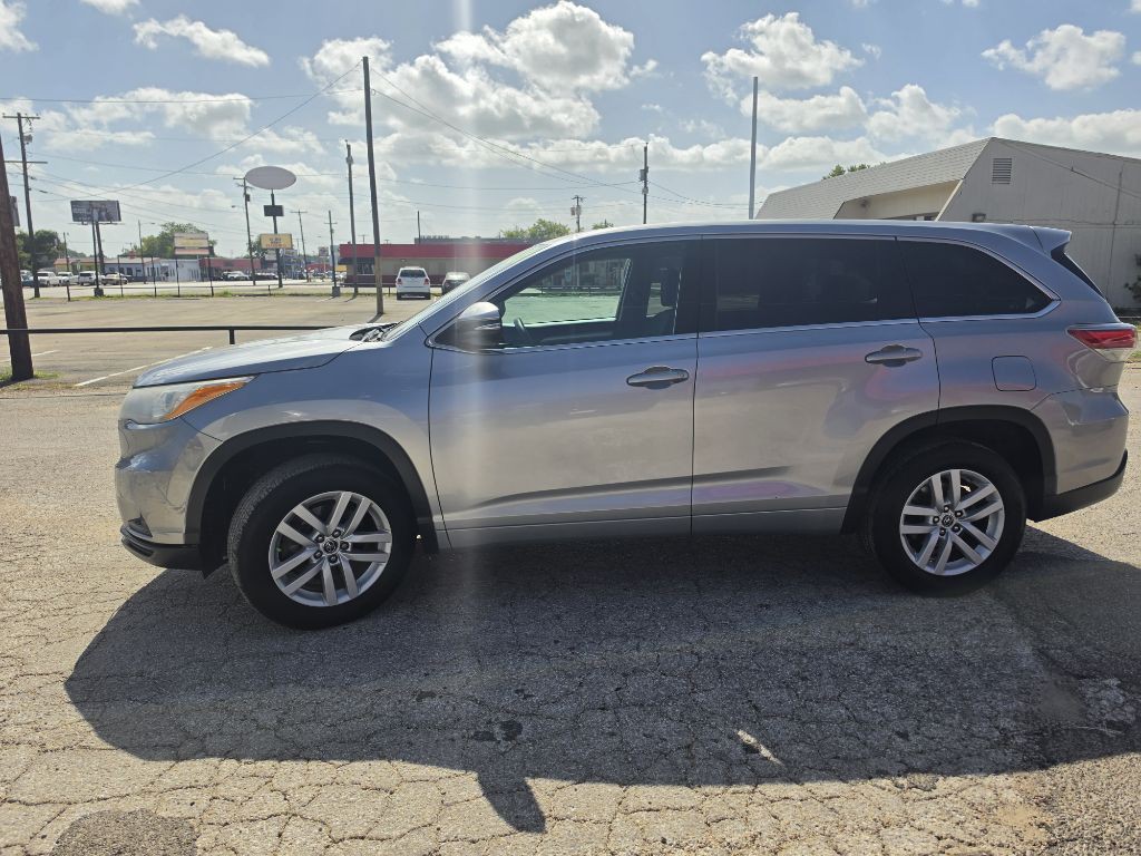 2016 Toyota Highlander Image 33