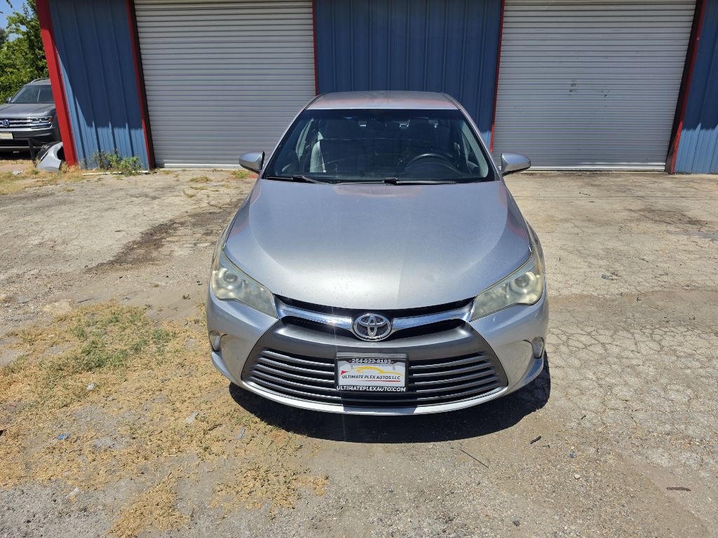 2015 Toyota Camry Image 4