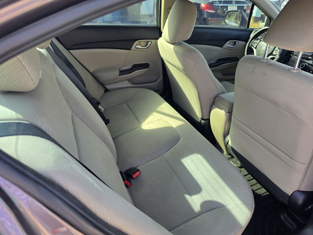 2013 Honda Civic Image 18